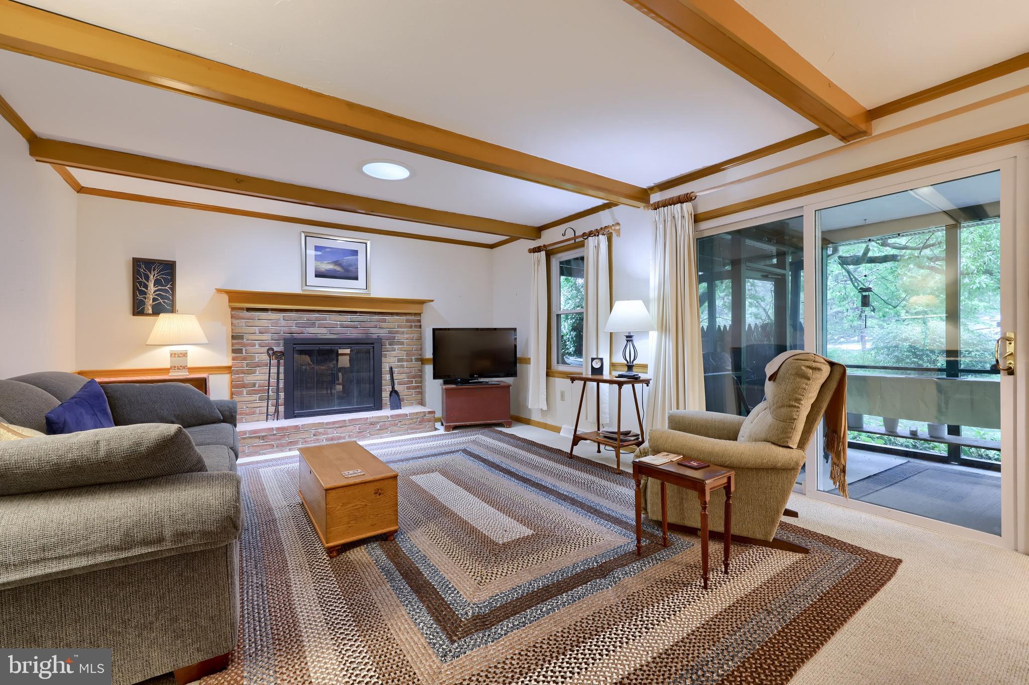 19 Buttonwood Drive Lititz, PA 17543 - Photo 17 of 40 Family Room