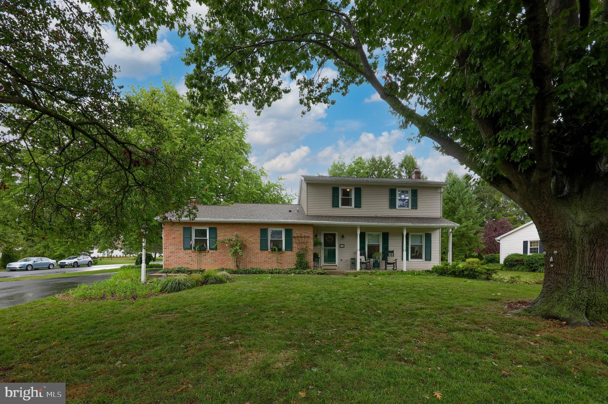 19 Buttonwood Drive Lititz, PA 17543 - Photo 34 of 40 Front View