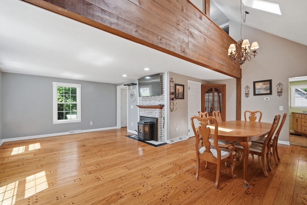 75 Tioga Street Springfield, MA 01128 - Photo 10 of 41 Gallery Image 10