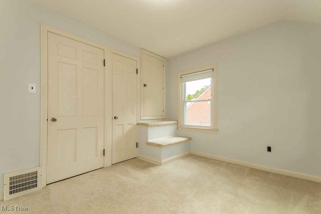 1656 Lyndhurst Road Lyndhurst, OH 44124 - Photo 16 of 39