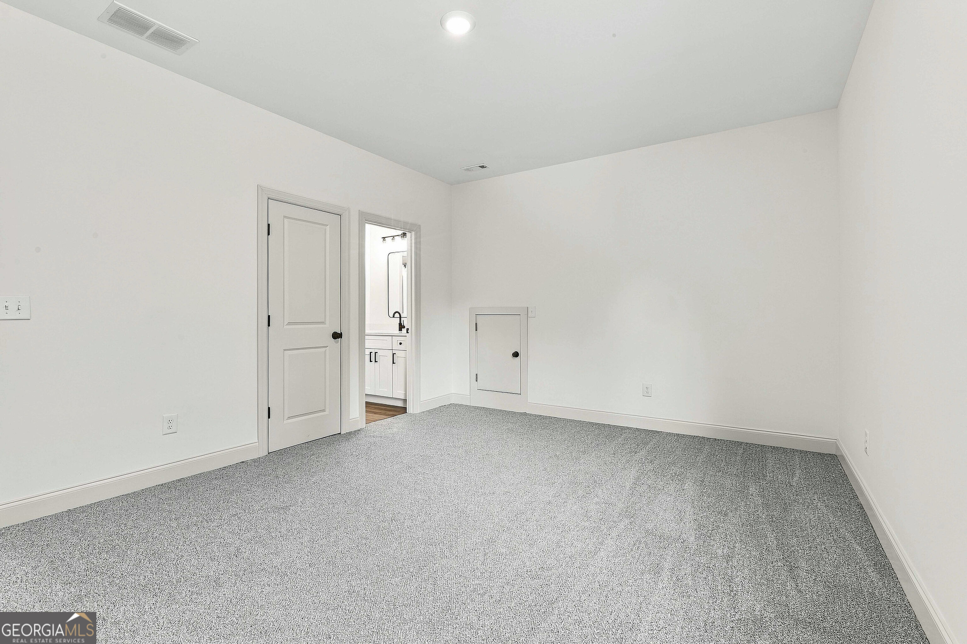 43 Oak Road Jenkinsburg, GA 30234 - Photo 42 of 46 Gallery Image 42