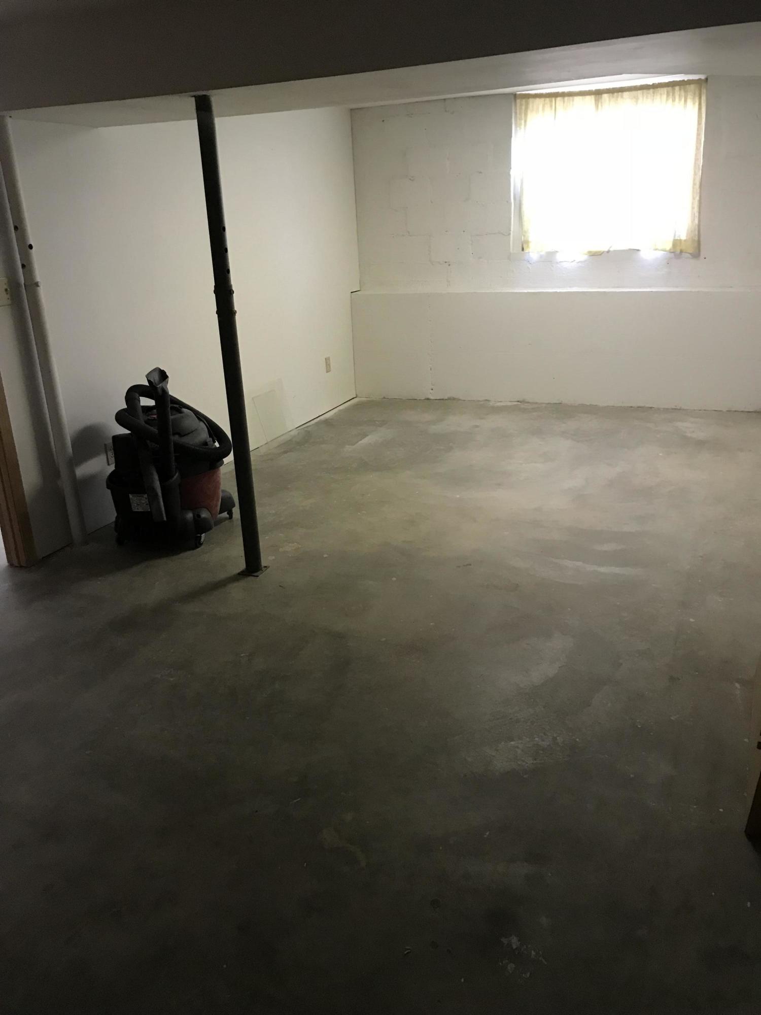 123 Tabor Road Oak Ridge, TN 37830 - Photo 20 of 20 Downstairs Room