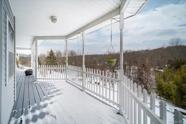 $687,000 | 2 Melissa Lane, Washingtonville, NY 10992
