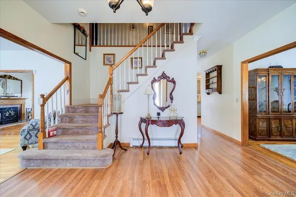 $687,000 | 2 Melissa Lane, Washingtonville, NY 10992
