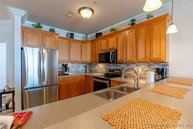 $497,000 | 1225 Lands End Parkway, Unit 736, Osage Beach, MO 65065