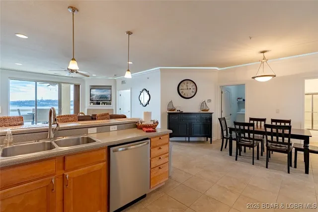 $497,000 | 1225 Lands End Parkway, Unit 736, Osage Beach, MO 65065