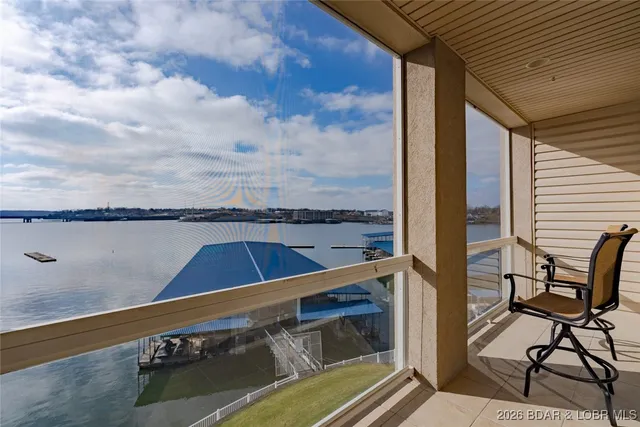$497,000 | 1225 Lands End Parkway, Unit 736, Osage Beach, MO 65065