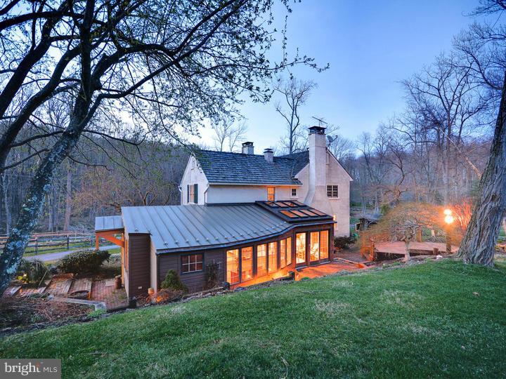 211 Bollinger Road Elverson, PA 19520 - Photo 2 of 25 Exterior