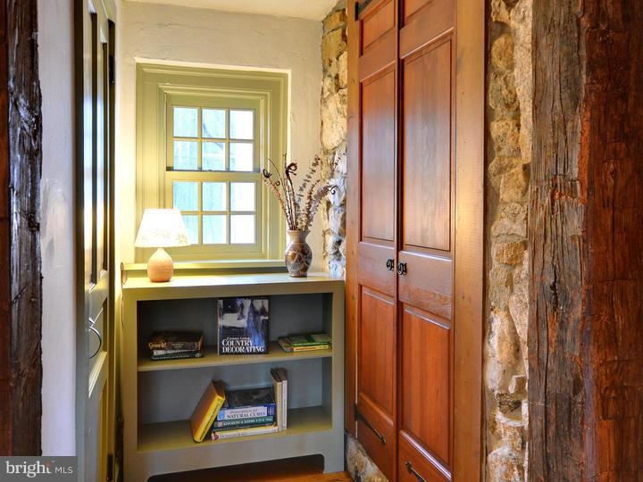211 Bollinger Road Elverson, PA 19520 - Photo 11 of 25 Gallery Image 11