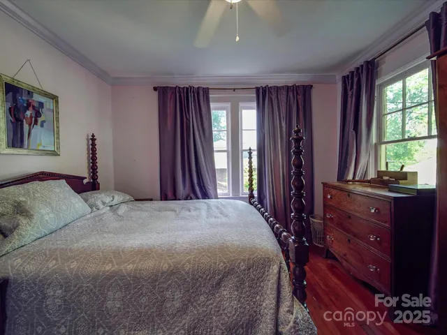 $454,000 | 907 Edgewood Circle, Gastonia, NC 28052