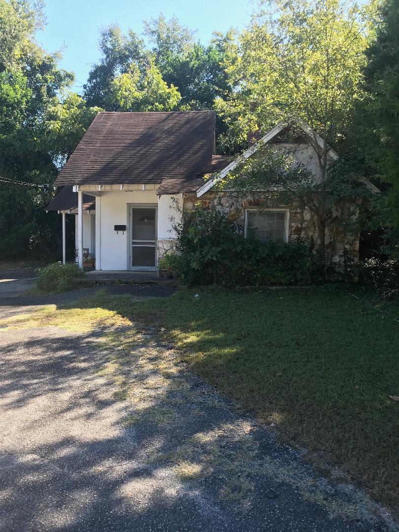 1326-1330 Ann Street Rockingham, NC 28379 - Photo 1 of 2 Front View