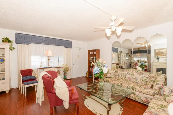 $109,000 | 1225 Northwest 21st Street, Unit 292914, Stuart, FL 34994