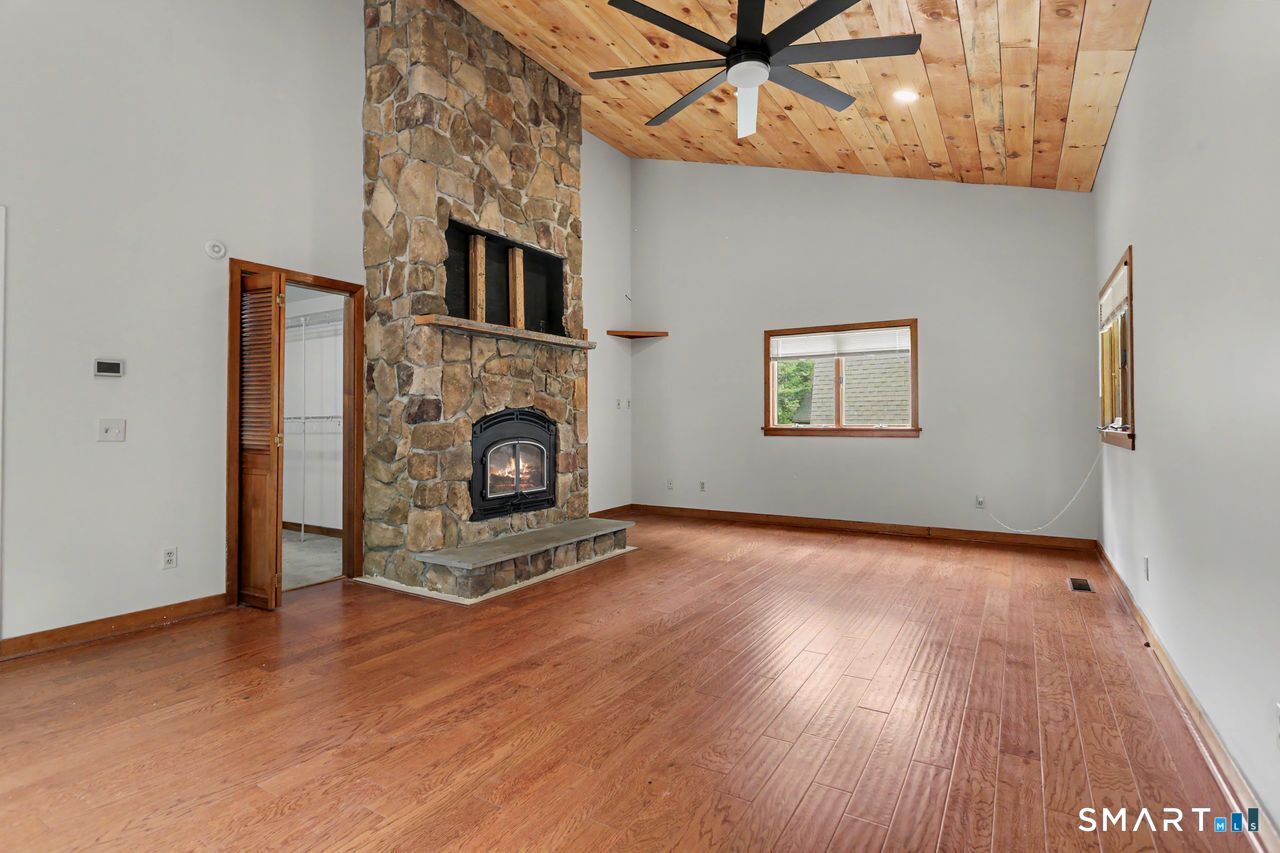 52 Stanley Road Monroe, CT 06468 - Photo 18 of 38