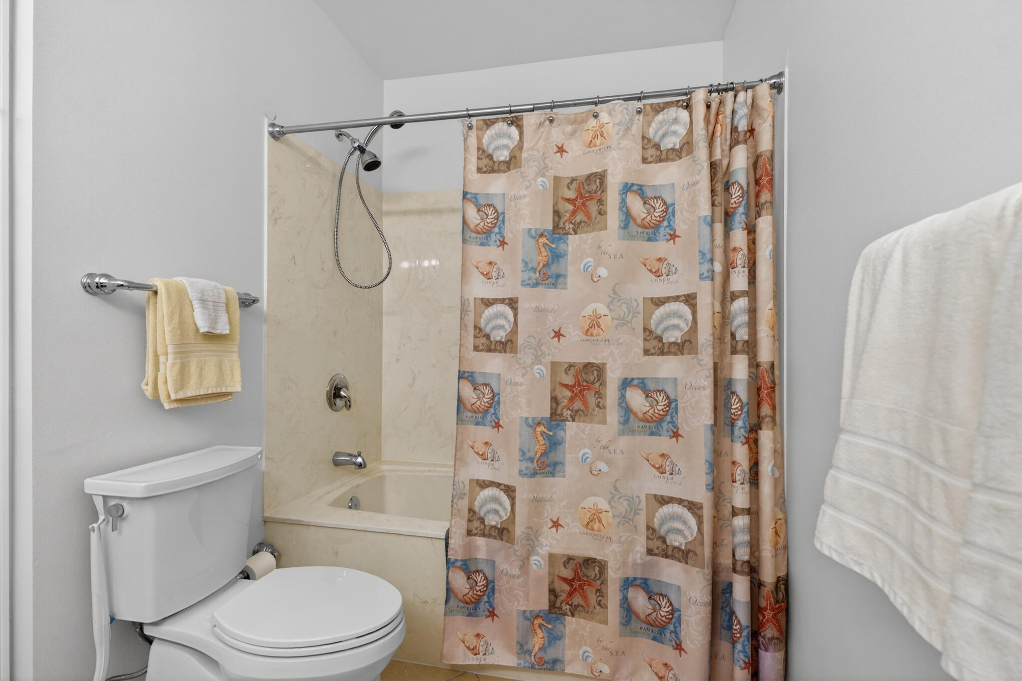 5 Calhoun Avenue, Unit 504 Destin, FL 32541 - Photo 45 of 64 Ensuite Bath to Bedroom 3