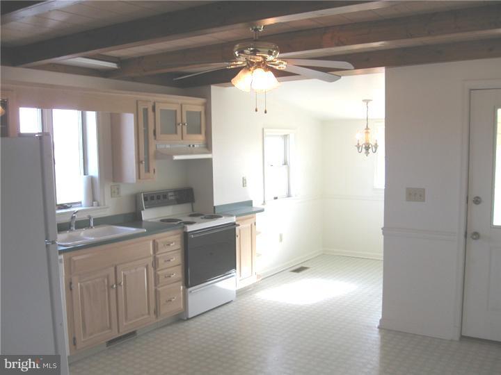 1900 Cattail Branch Road Harrington, DE 19952 - Photo 4 of 11 Gallery Image 4