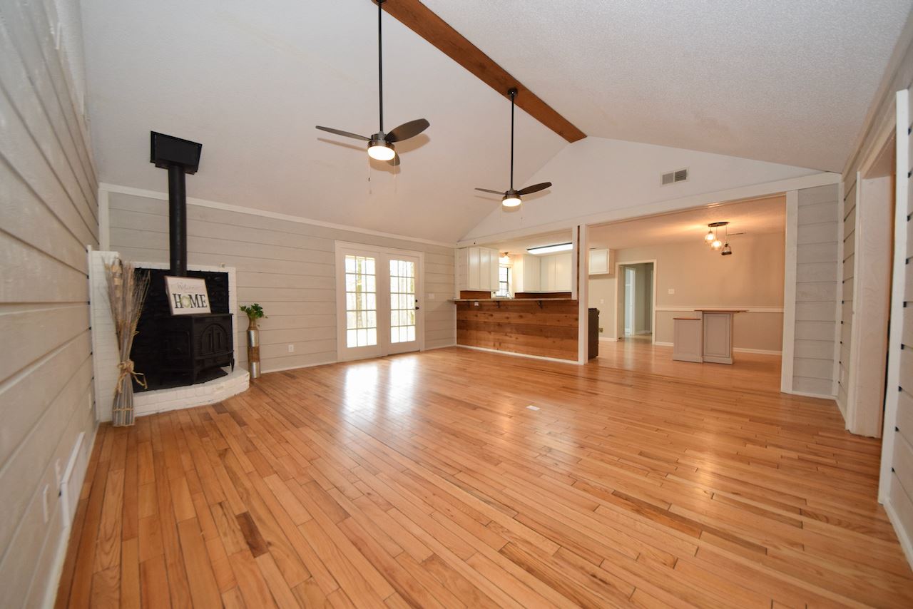 1745 Cherry Road Eads, TN 38028 - Photo 4 of 25 Gallery Image 4