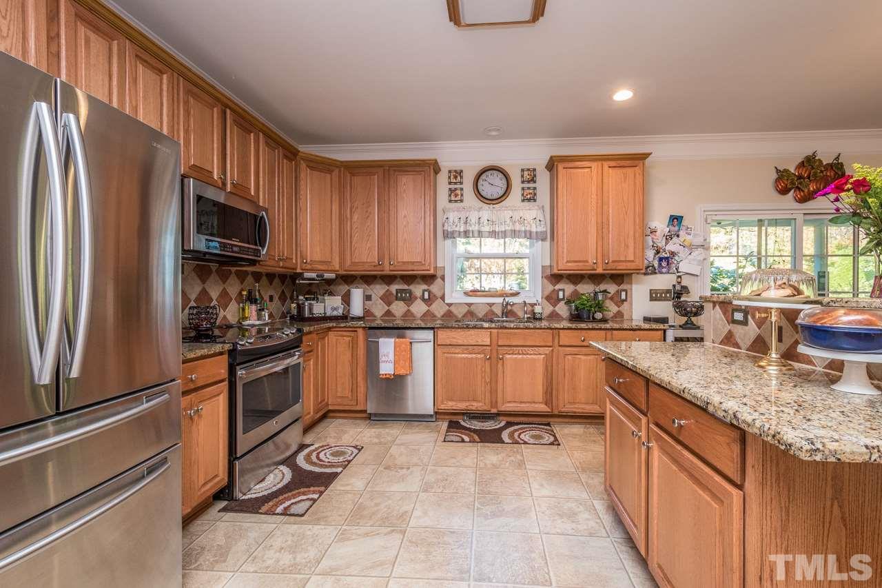 3220 Queensland Road Raleigh, NC 27614 - Photo 7 of 30