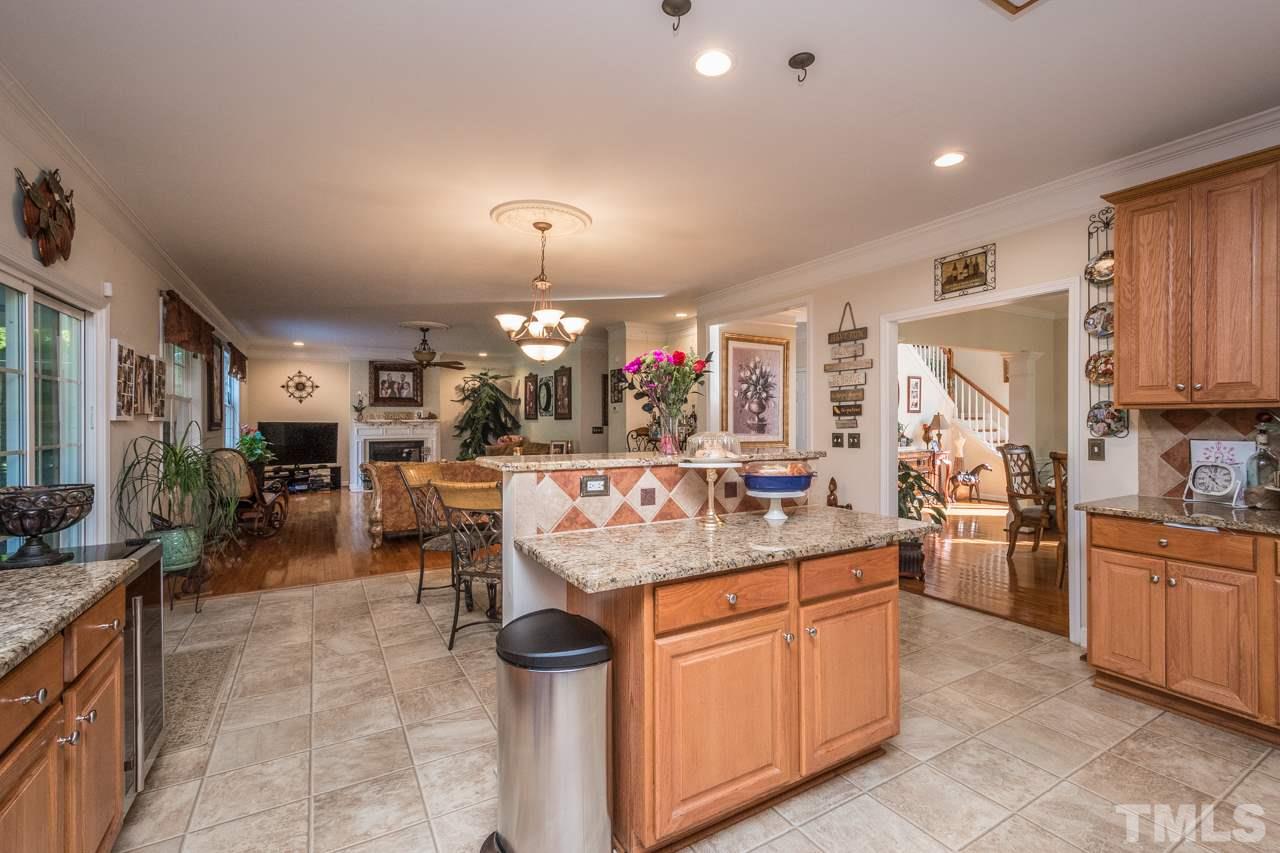 3220 Queensland Road Raleigh, NC 27614 - Photo 9 of 30