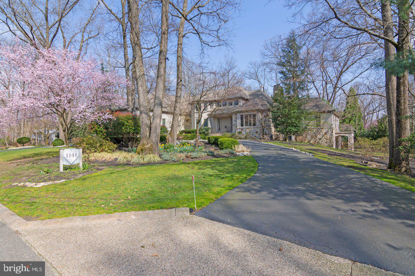 1141 Barbara Drive Cherry Hill, NJ 08003 - Photo 6 of 102