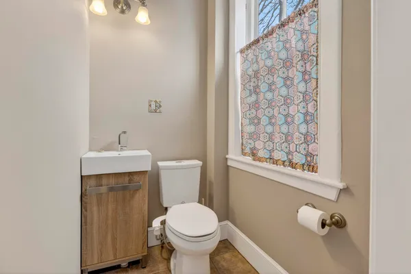$405,000 | 117 Pine Street, Unit 2, Portland, ME 04102