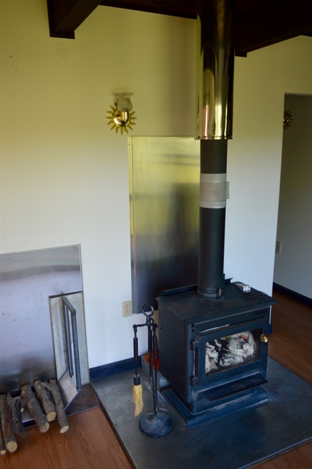 906 Warren Switch Road Pawlet, VT 05775 - Photo 12 of 27 Gallery Image 12