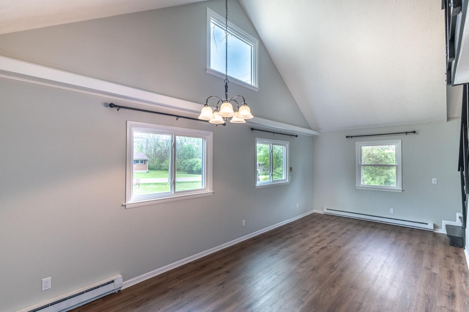 8007 Thomas Road Middletown, OH 45042 - Photo 5 of 29 Gallery Image 5
