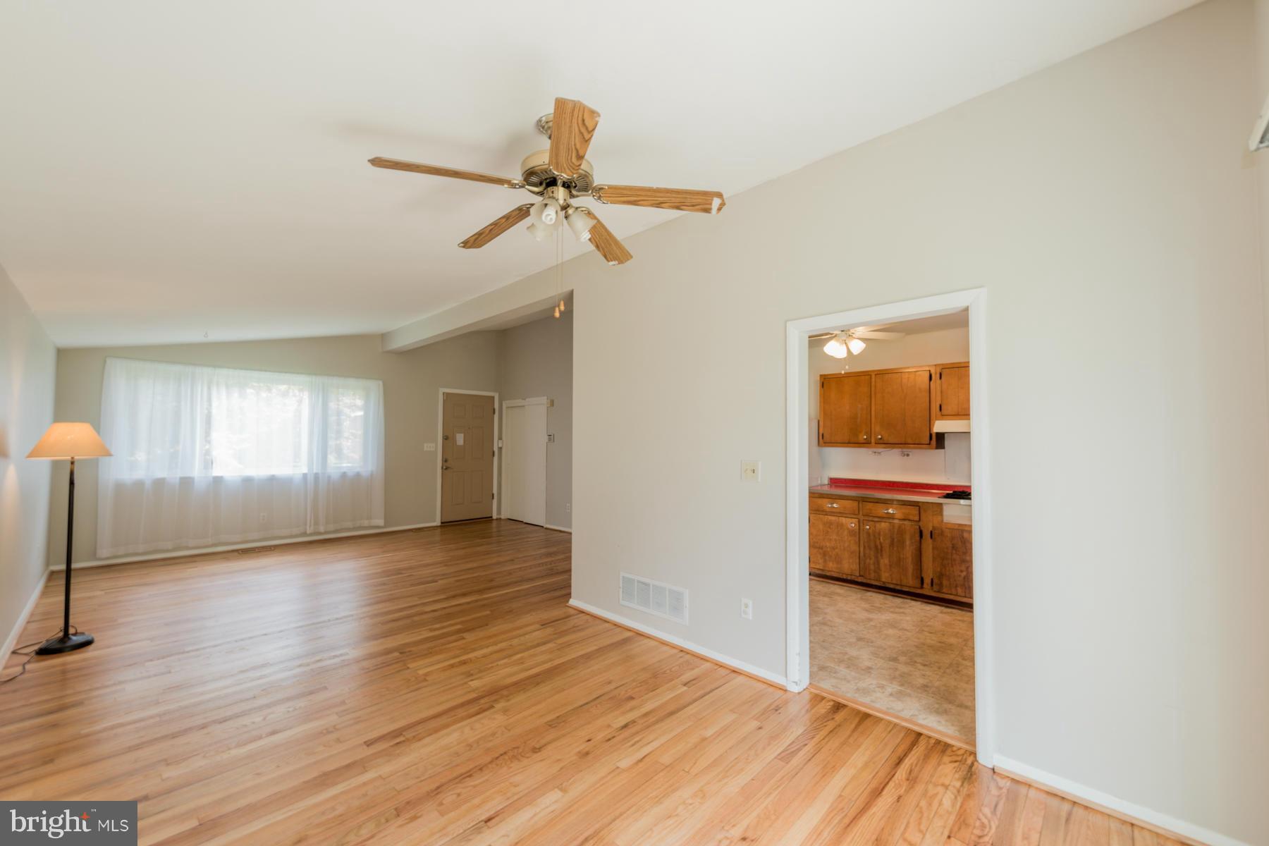 8515 Charlton Road Randallstown, MD 21133 - Photo 7 of 20 Dining Room