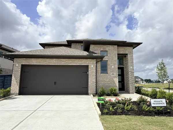 $2,600 | 10702 Ursa Street, Richmond, TX 77469