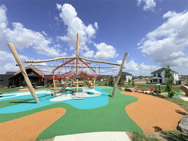 $2,600 | 10702 Ursa Street, Richmond, TX 77469