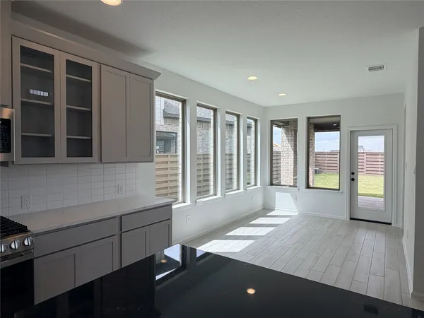 $2,600 | 10702 Ursa Street, Richmond, TX 77469