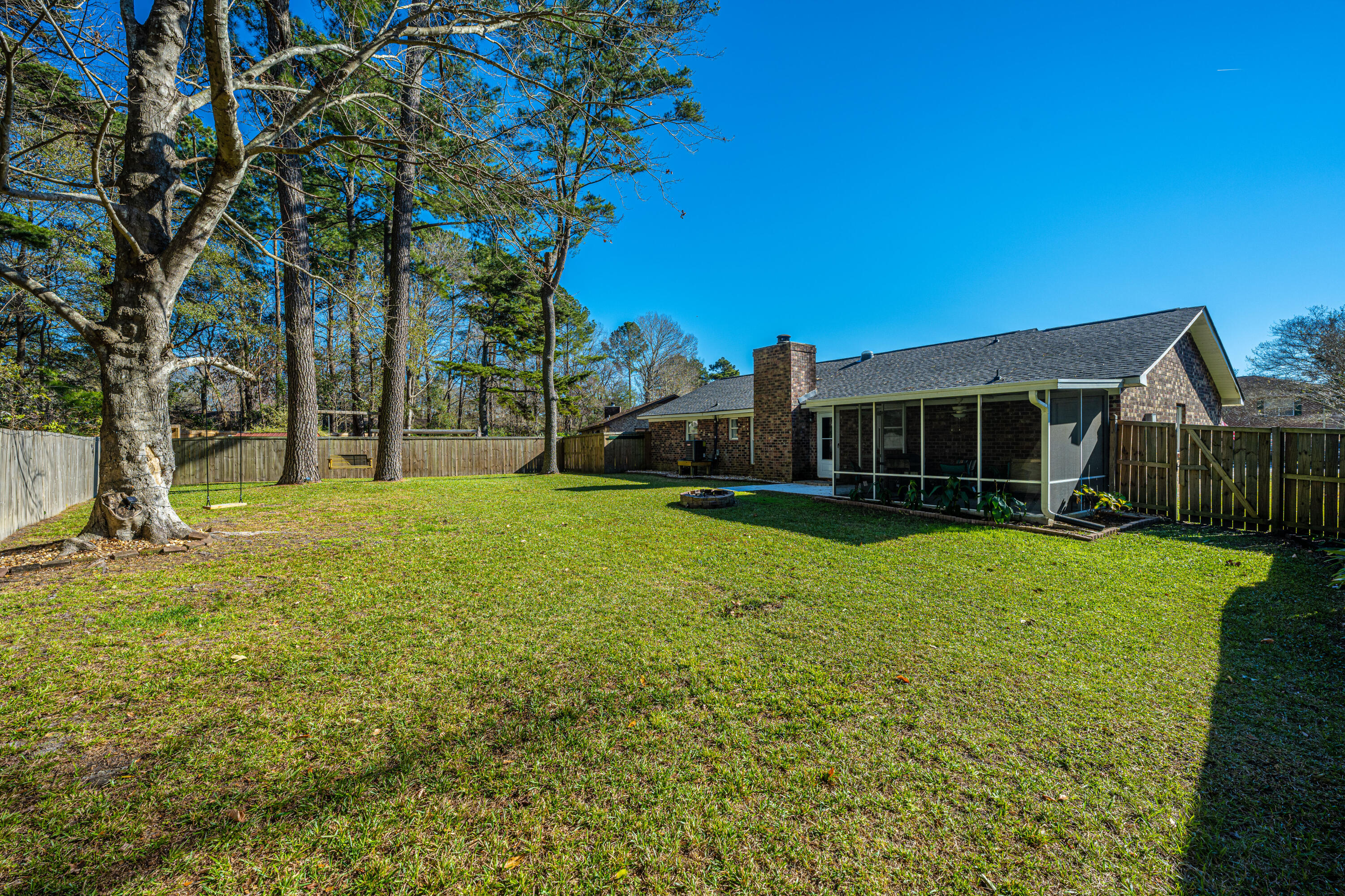103 Pinewood Street Ladson, SC 29456 - Photo 36 of 40 103PinewoodSt36