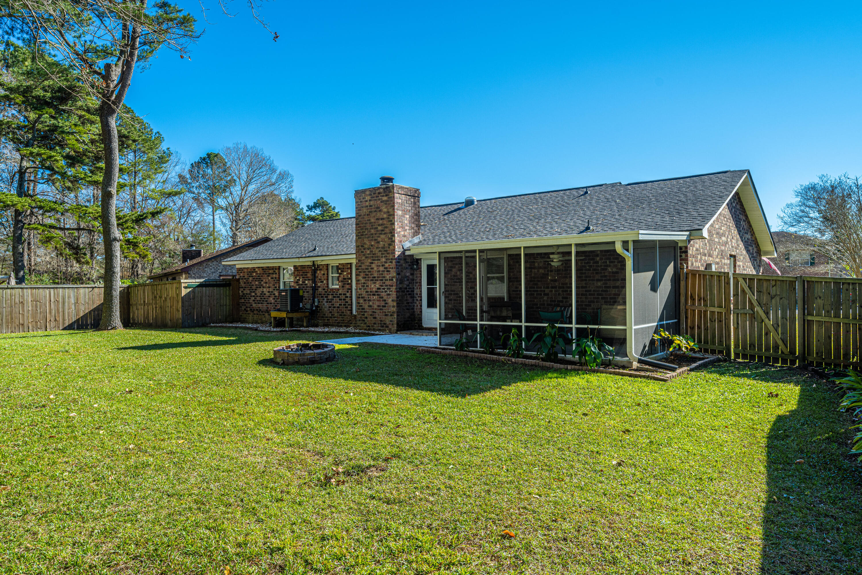 103 Pinewood Street Ladson, SC 29456 - Photo 39 of 40 103PinewoodSt39