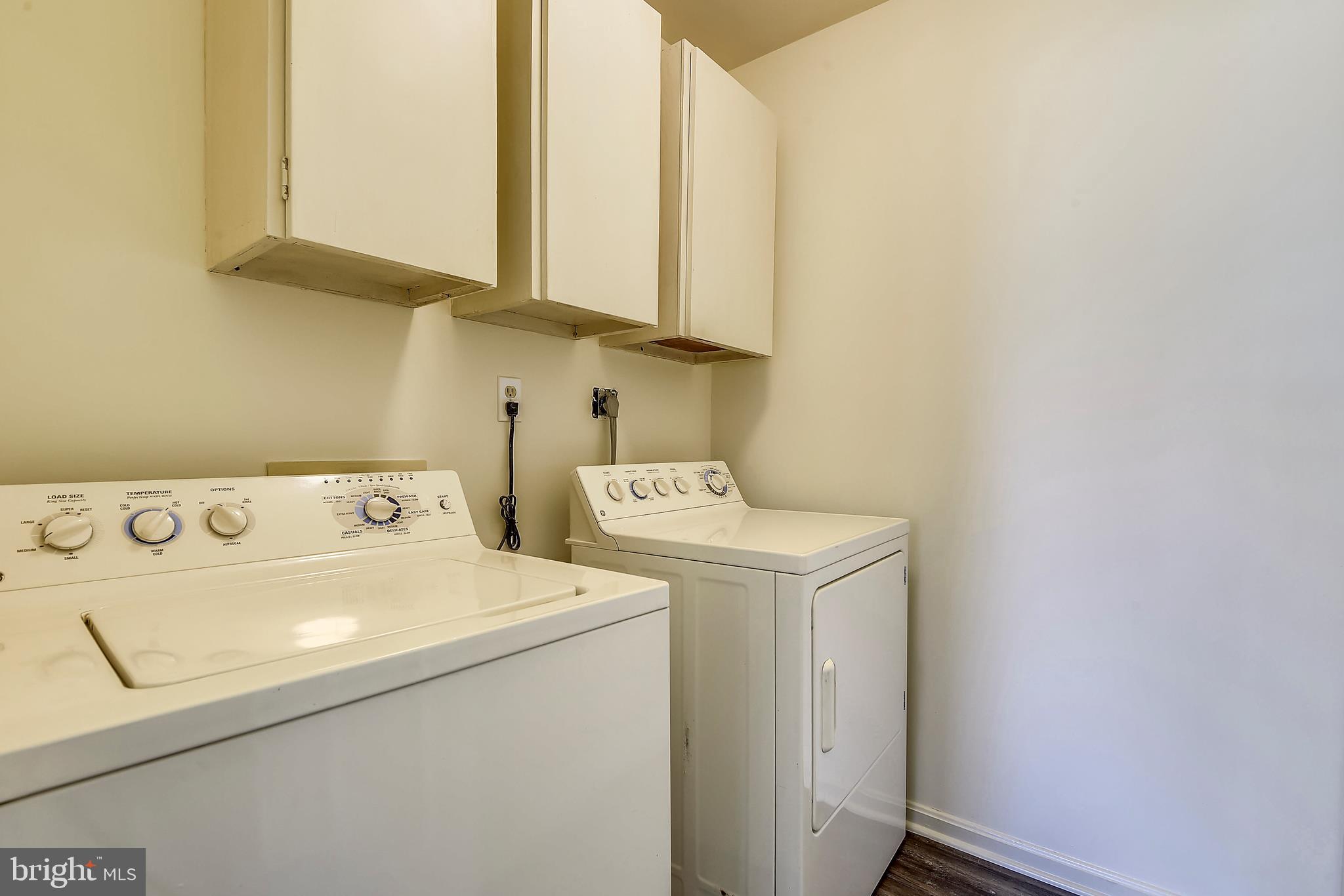 109 Farmgate Lane Silver Spring, MD 20905 - Photo 16 of 50 First floor laundry off kitchen