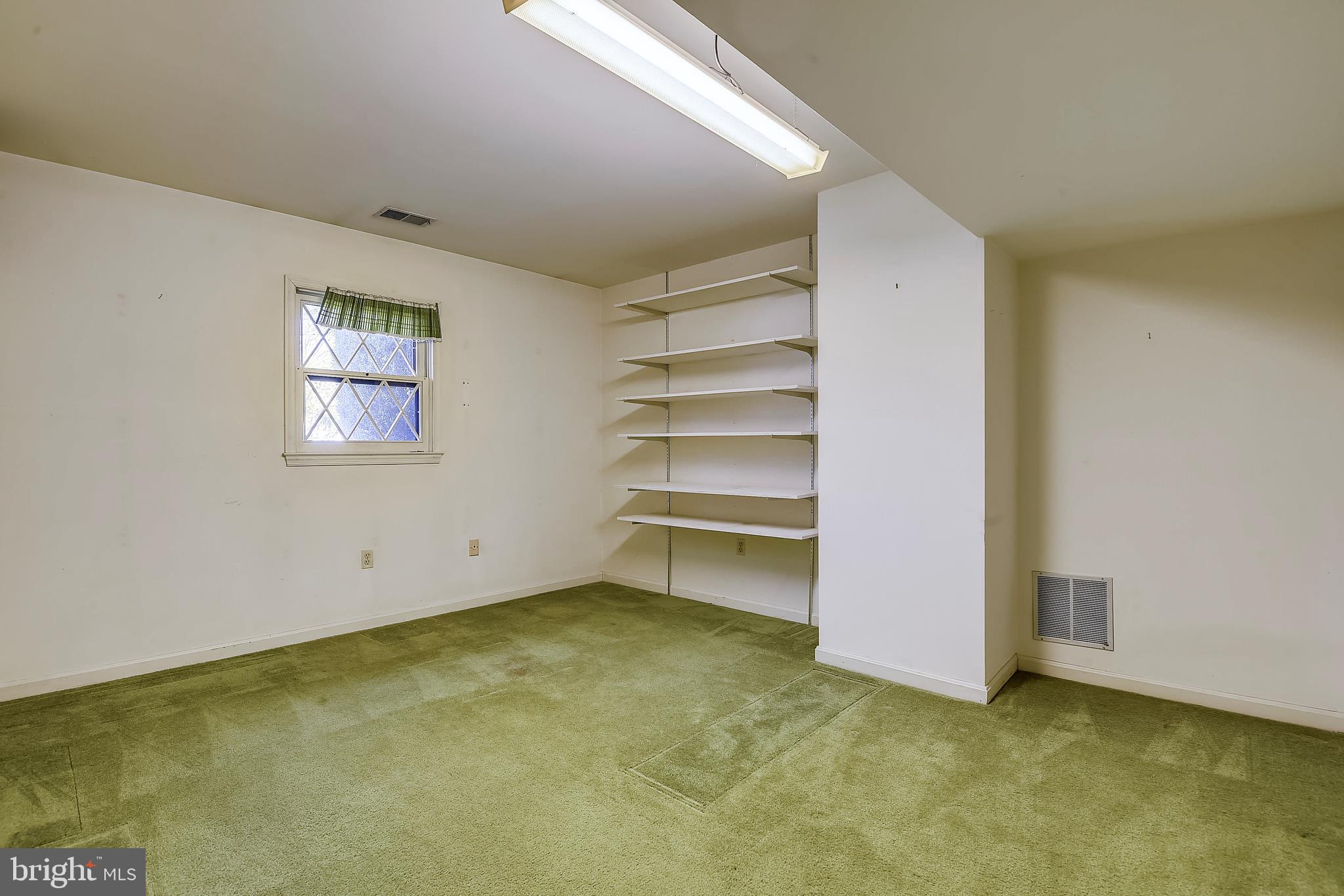 109 Farmgate Lane Silver Spring, MD 20905 - Photo 37 of 50 Bedroom #5