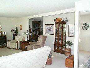 914 West Monticello Road Rochester, IN 46975 - Photo 3 of 8 Gallery Image 3