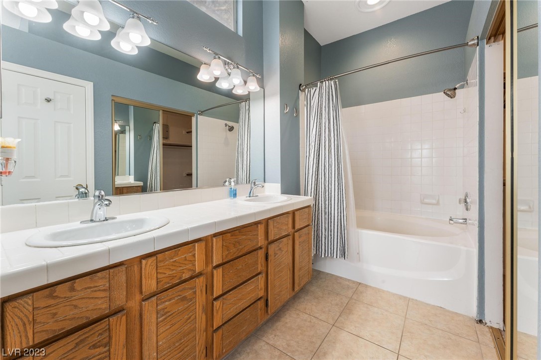 1702 Mayan Court Henderson, NV 89014 - Photo 22 of 33