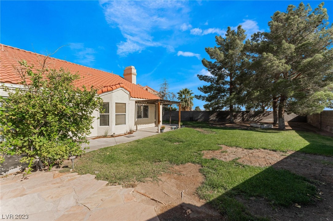 1702 Mayan Court Henderson, NV 89014 - Photo 31 of 33