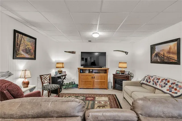 $429,000 | 354 Shingle Gap Road, Purlear, NC 28665