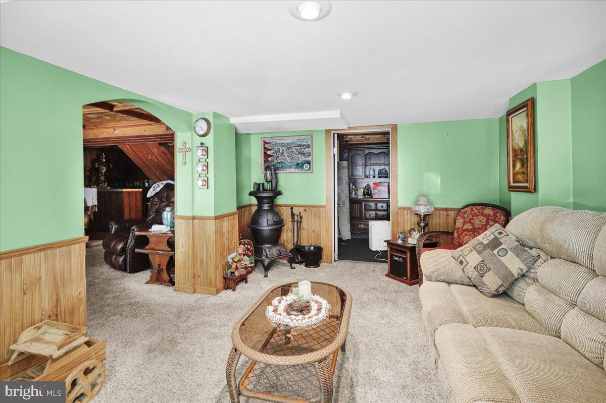 1717 Friedensburg Road Reading, PA 19606 - Photo 5 of 63 a living room with furniture and a mirror