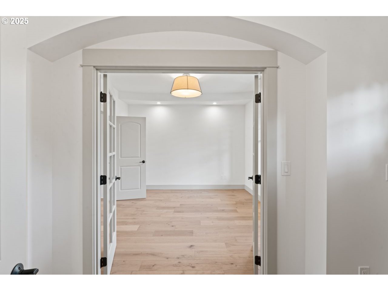 5216 Dunewood Drive Florence, OR 97439 - Photo 6 of 46 a view of an empty room