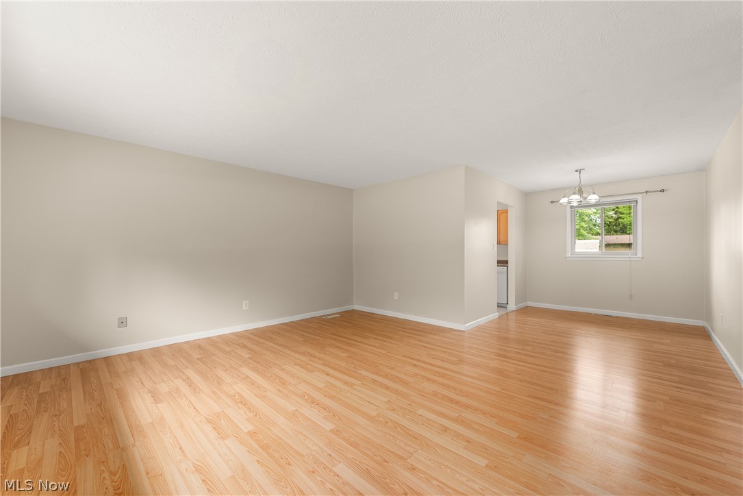 1525 Bonnie Road Macedonia, OH 44056 - Photo 3 of 37 Gallery Image 3