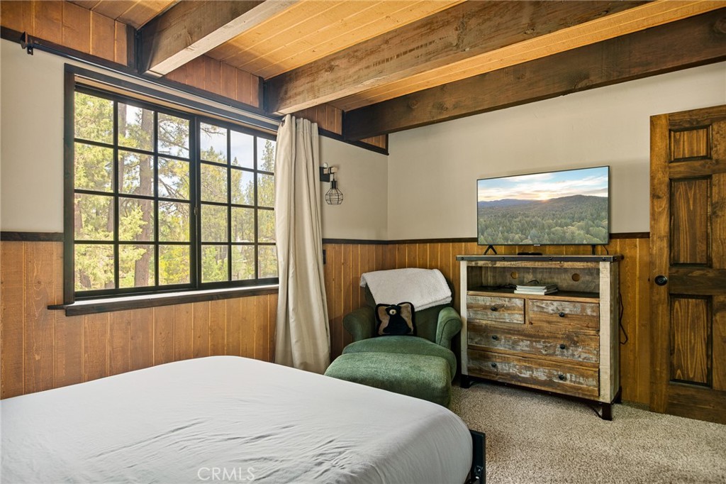 423 Pine View Drive Big Bear City, CA 92314 - Photo 20 of 47