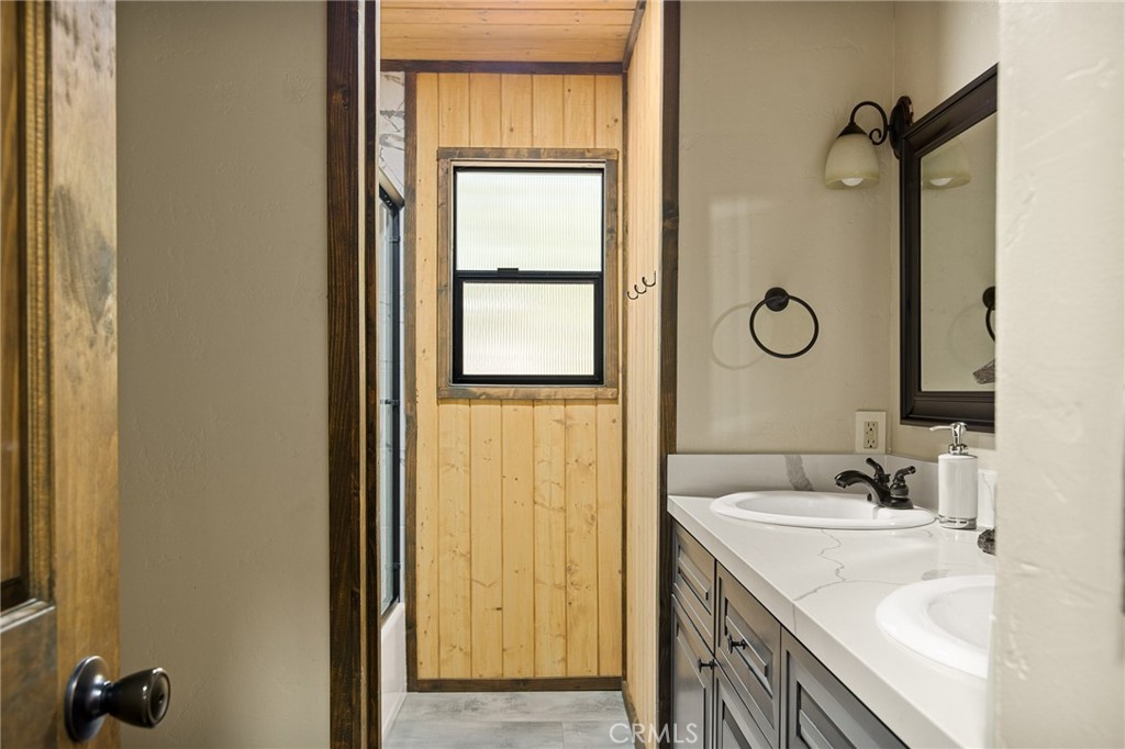 423 Pine View Drive Big Bear City, CA 92314 - Photo 26 of 47