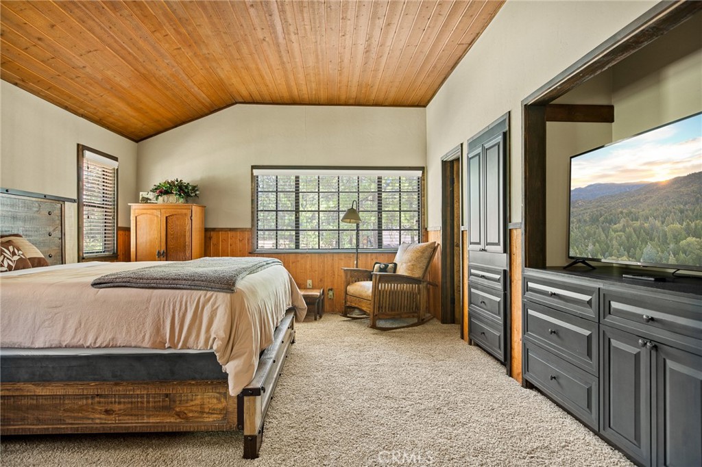 423 Pine View Drive Big Bear City, CA 92314 - Photo 28 of 47