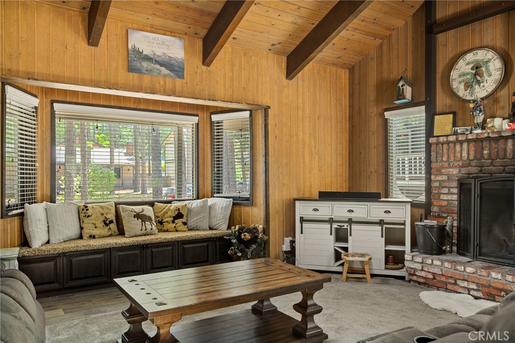 423 Pine View Drive Big Bear City, CA 92314 - Photo 5 of 47