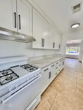 $3,500 | 1554 East Woodbury Road, Pasadena, CA 91104