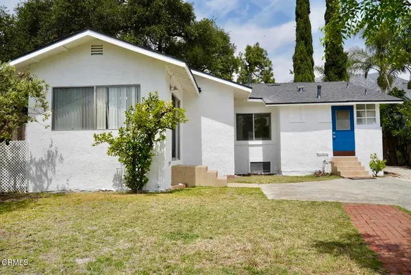 $3,500 | 1554 East Woodbury Road, Pasadena, CA 91104