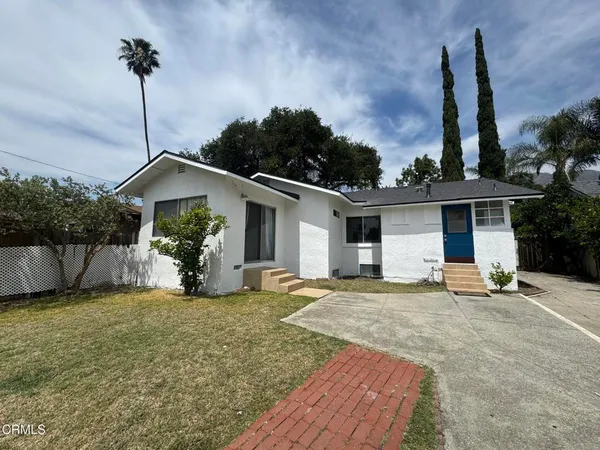 $3,500 | 1554 East Woodbury Road, Pasadena, CA 91104