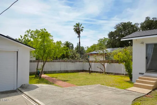 $3,500 | 1554 East Woodbury Road, Pasadena, CA 91104