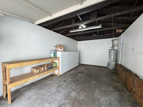 $3,500 | 1554 East Woodbury Road, Pasadena, CA 91104